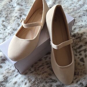 Elegant Beige Mary Jane Flats